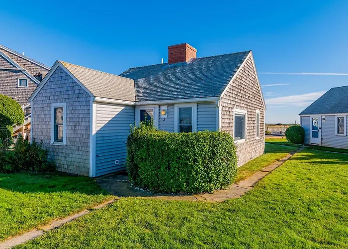 Sandbars Inn - Beachside Cottage