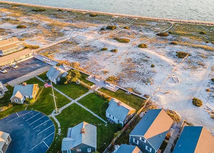 Sandbars Inn - Beachside Cottage